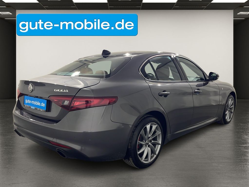 Alfa Romeo Giulia 2022