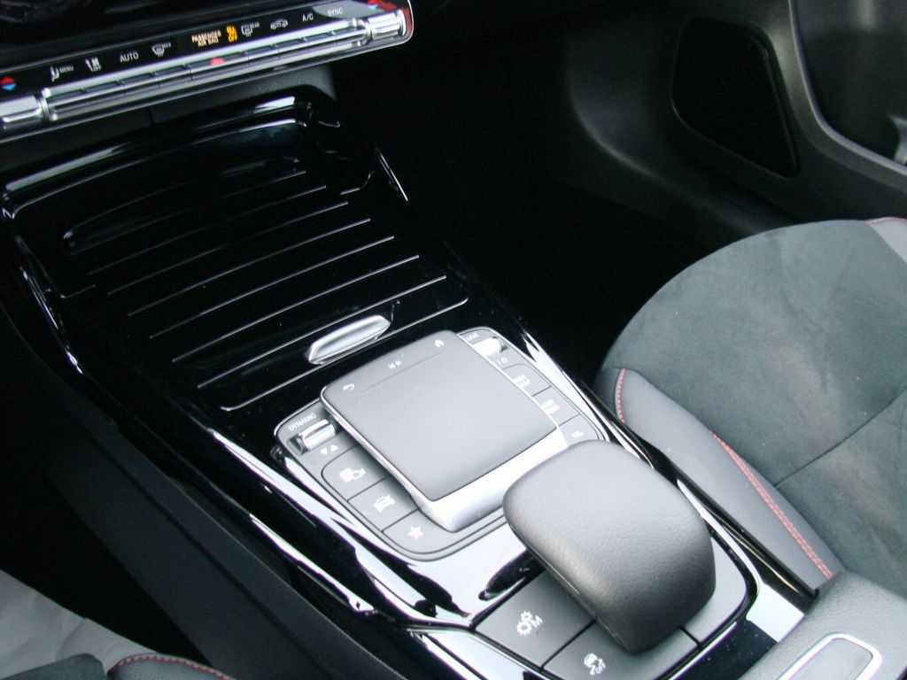 Mercedes-Benz A 35 AMG 2022