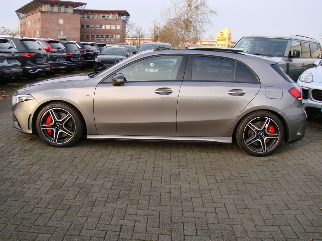 Mercedes-Benz A 35 AMG 2022