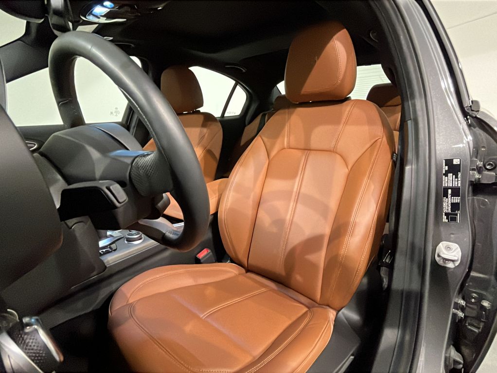 Alfa Romeo Giulia 2022