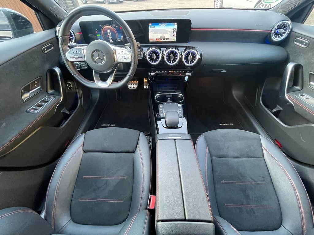 Mercedes-Benz A 250 2022