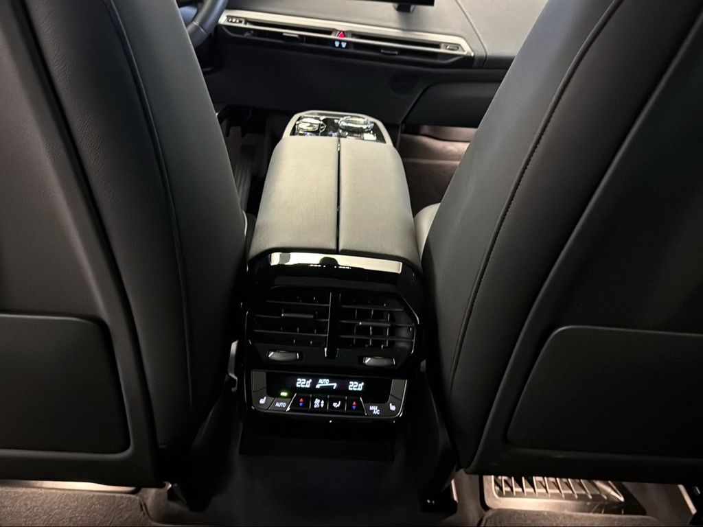 BMW iX 2024