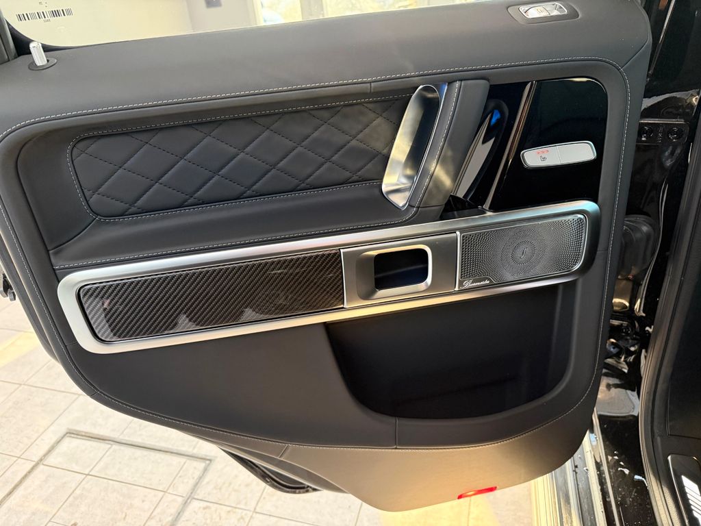 Mercedes-Benz G 63 AMG 2025