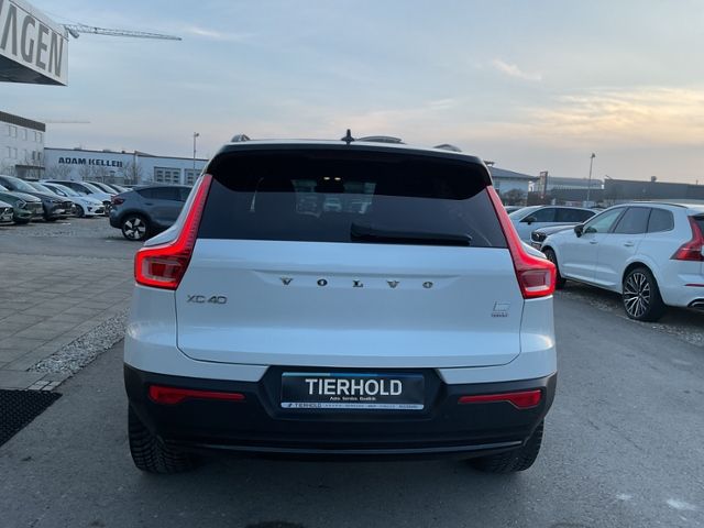 Volvo XC40 2022