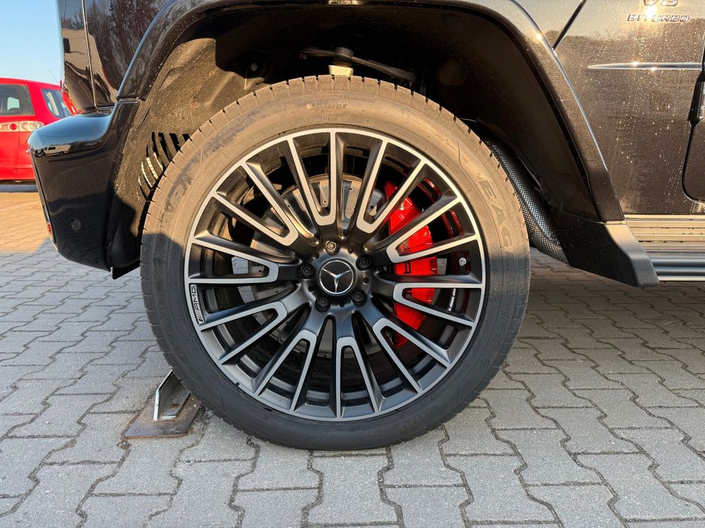 Mercedes-Benz G 63 AMG 2025