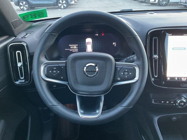 Volvo XC40 2022