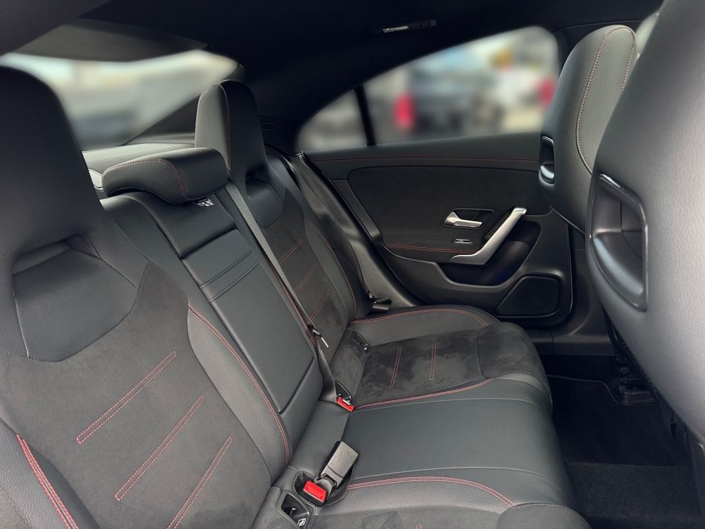 Mercedes-Benz CLA 200 2024