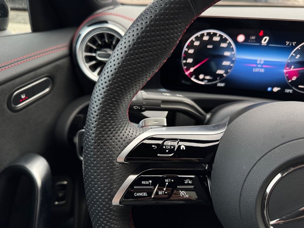 Mercedes-Benz CLA 200 2024