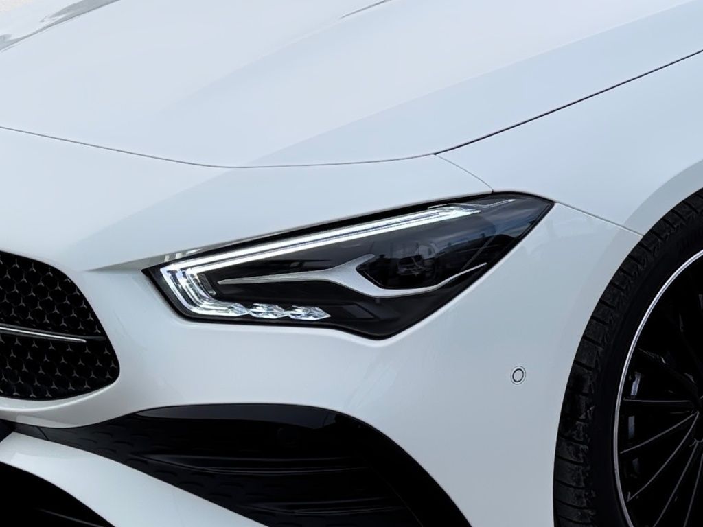 Mercedes-Benz CLA 200 2024