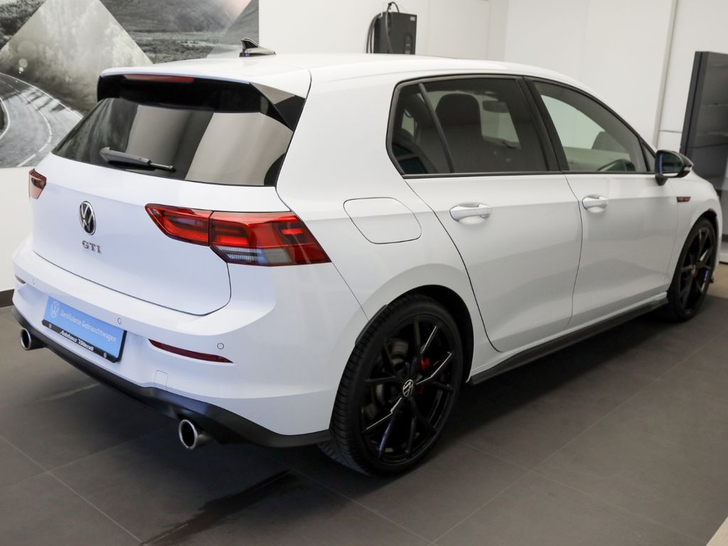 Volkswagen Golf 2023