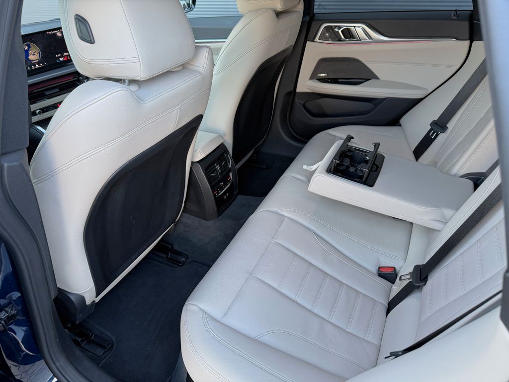 BMW i4 2024