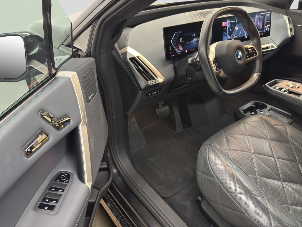 BMW iX 2022