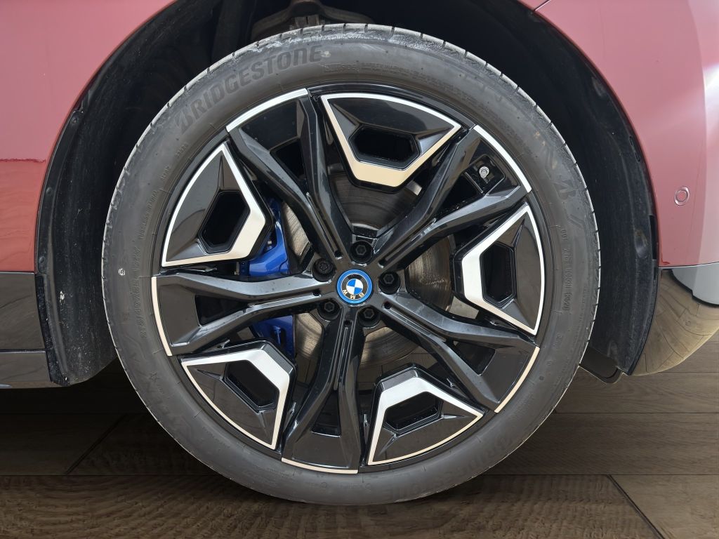BMW iX 2022