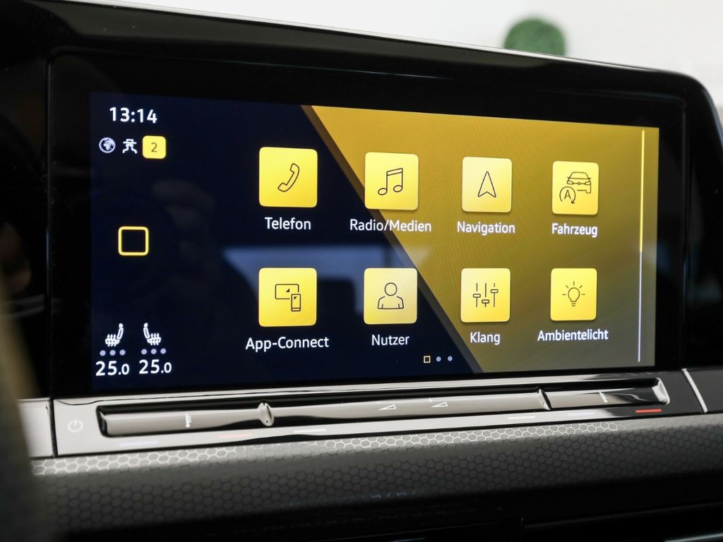 Volkswagen Golf 2023