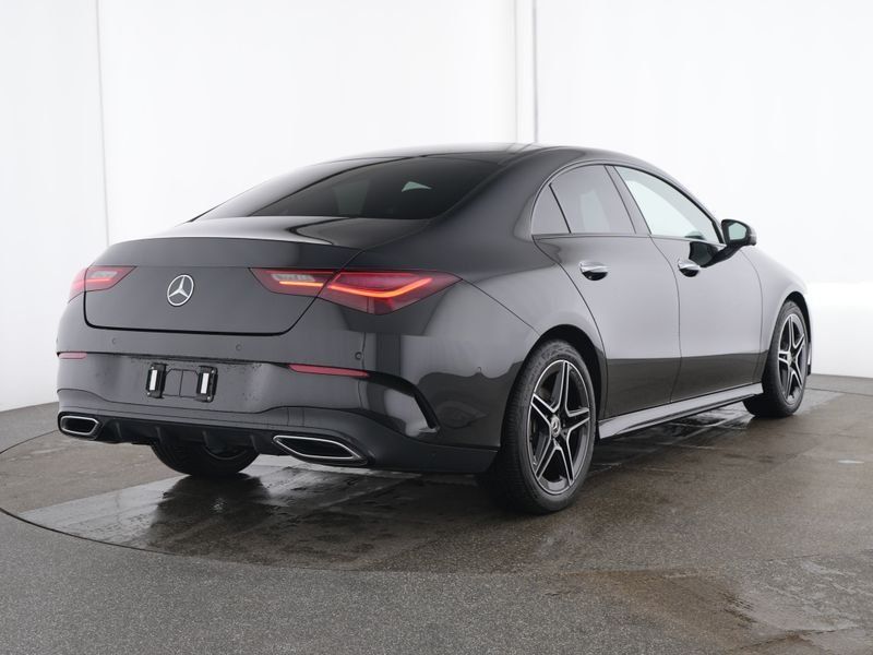 Mercedes-Benz CLA 200 2024