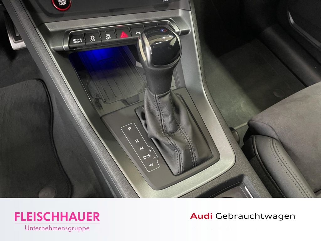 Audi RSQ3 2024