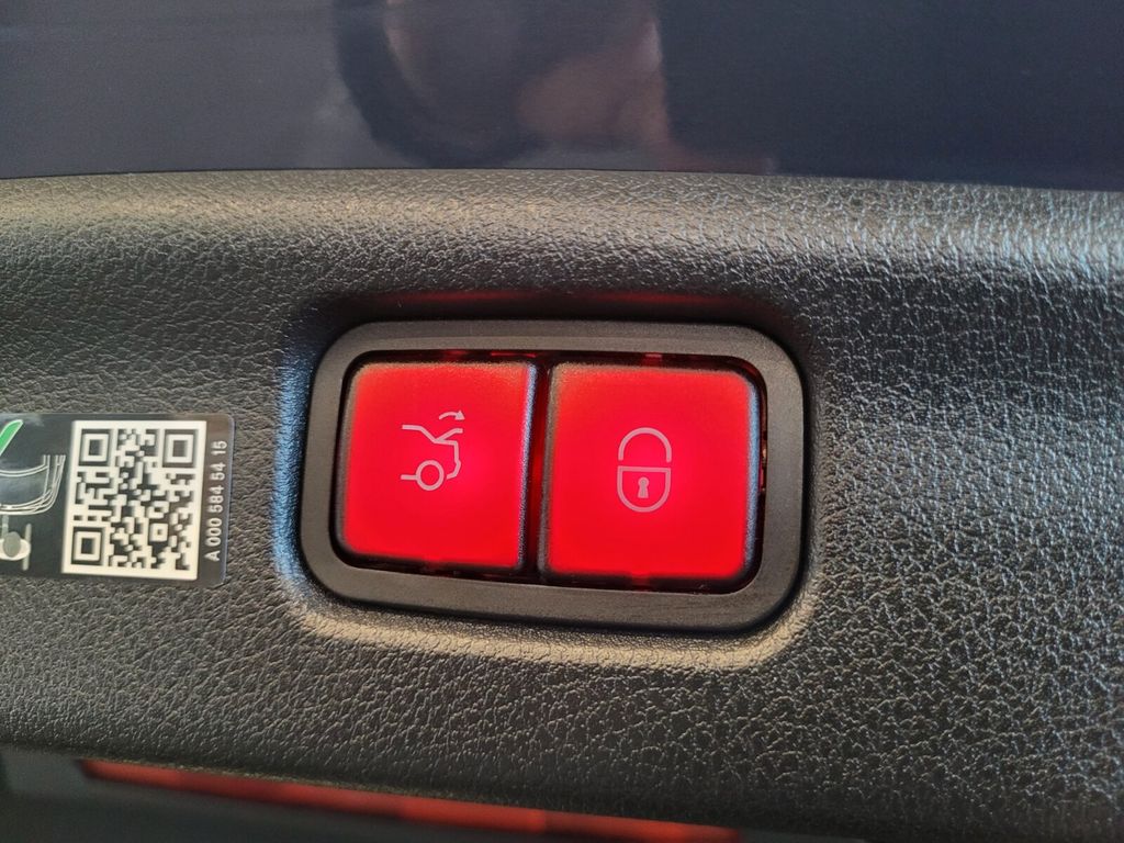 Mercedes-Benz C 300 2024