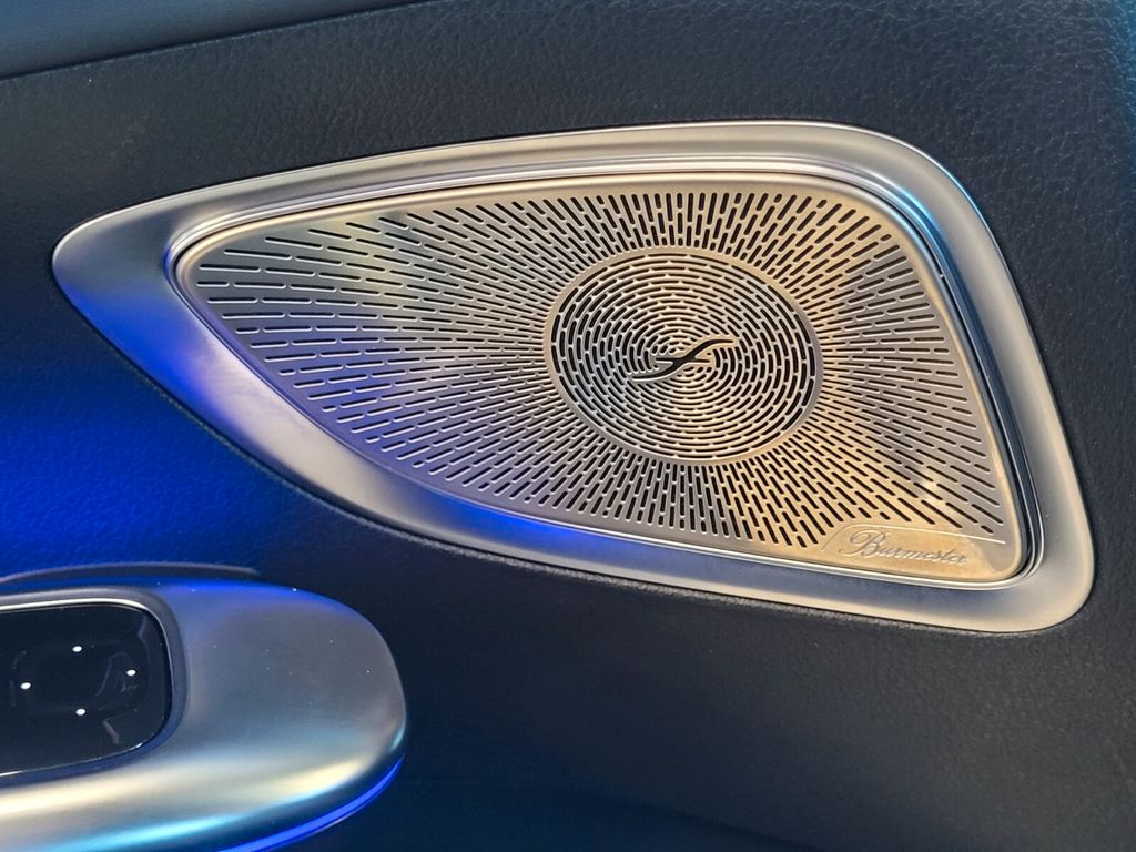 Mercedes-Benz C 300 2024