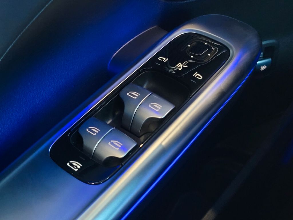 Mercedes-Benz C 300 2024