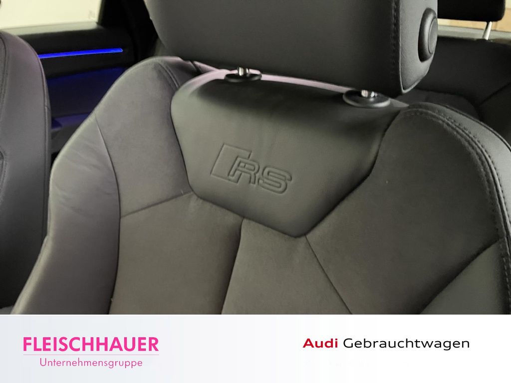 Audi RSQ3 2024