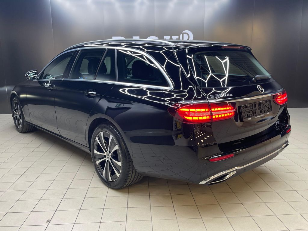 Mercedes-Benz E 300 2021