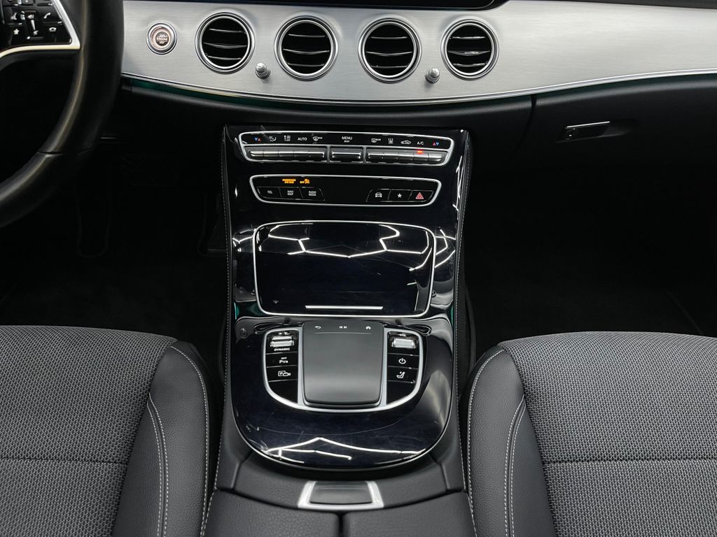 Mercedes-Benz E 300 2021