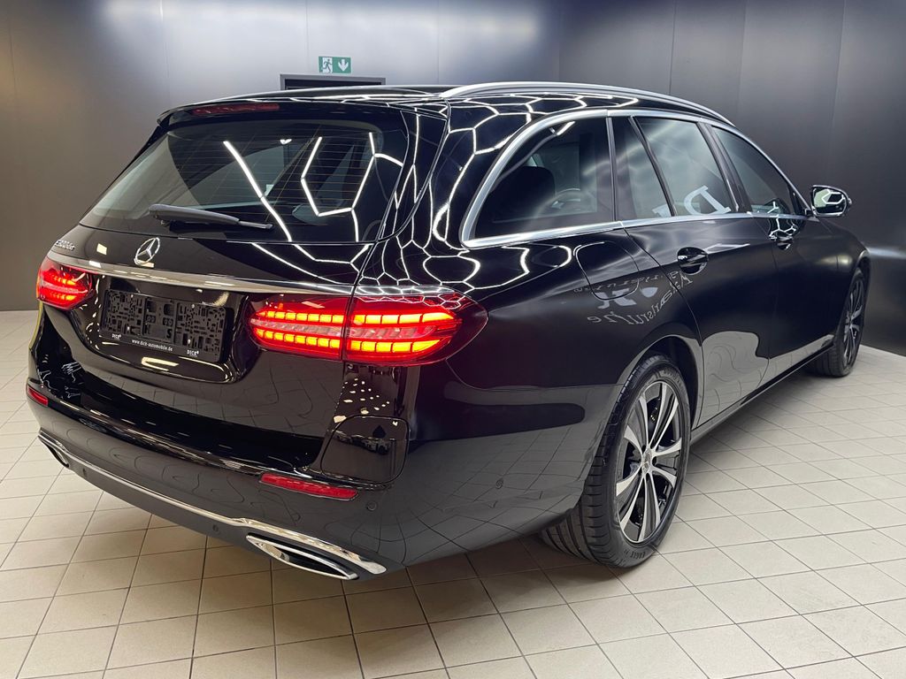 Mercedes-Benz E 300 2021