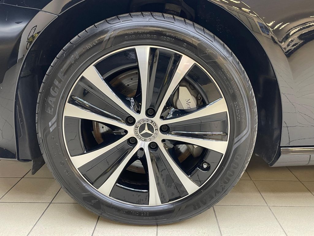 Mercedes-Benz E 300 2021