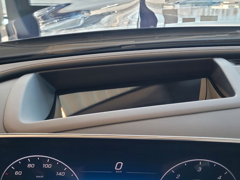 Mercedes-Benz C 300 2024