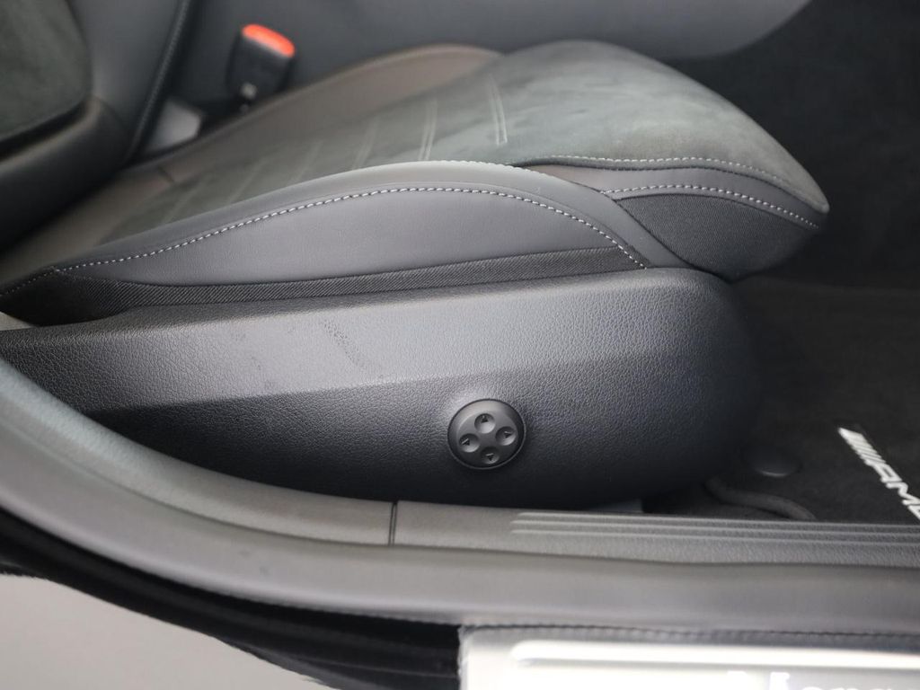 Mercedes-Benz C 220 2026