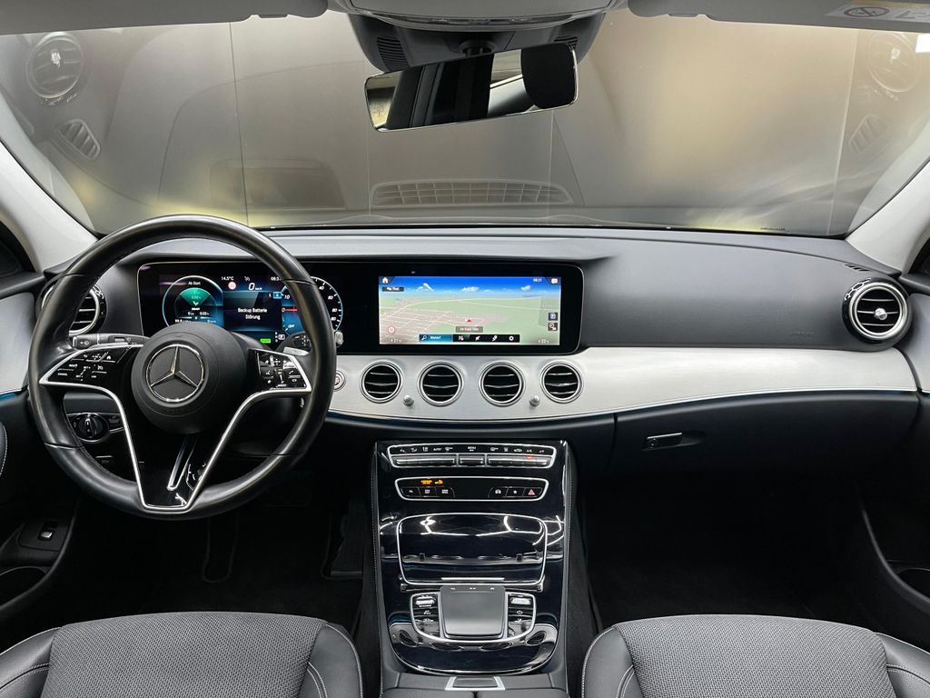 Mercedes-Benz E 300 2021