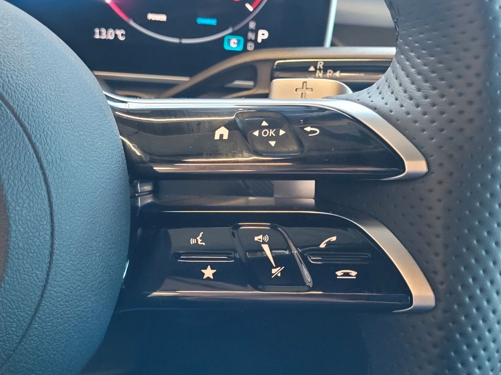 Mercedes-Benz C 300 2024