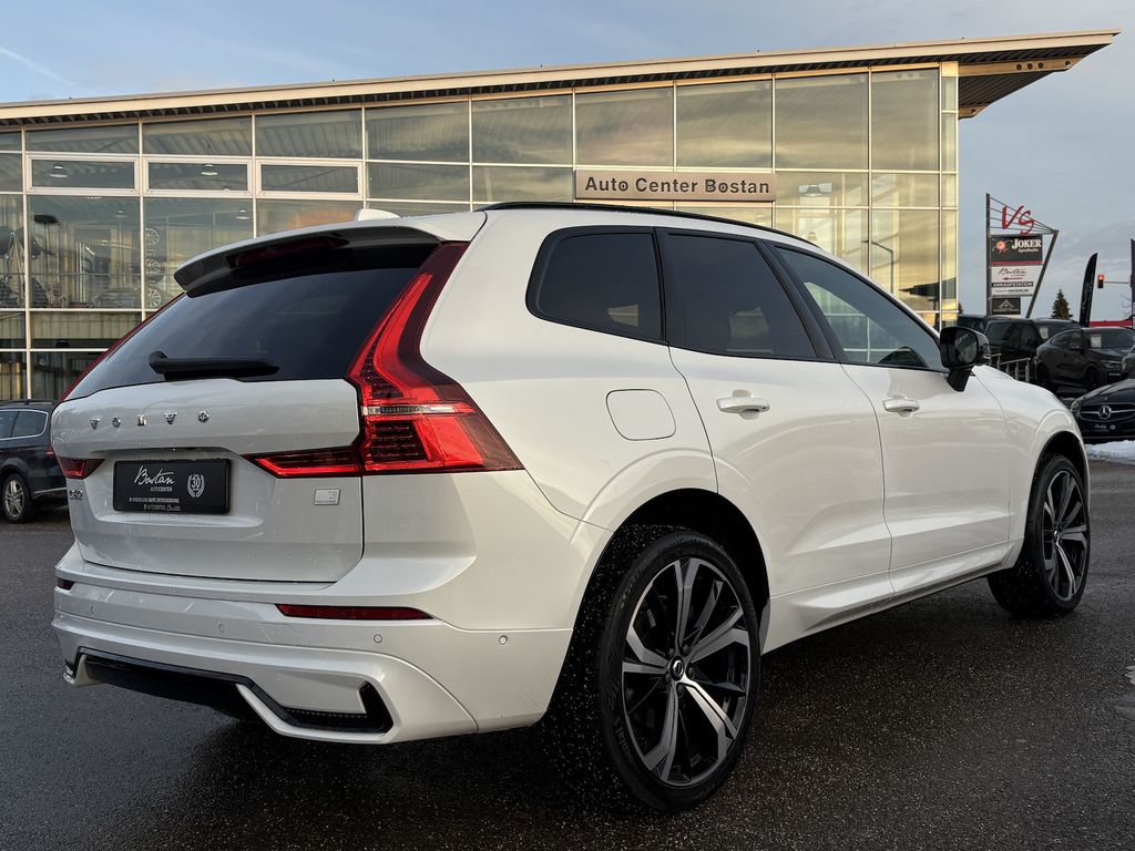 Volvo XC60 2022
