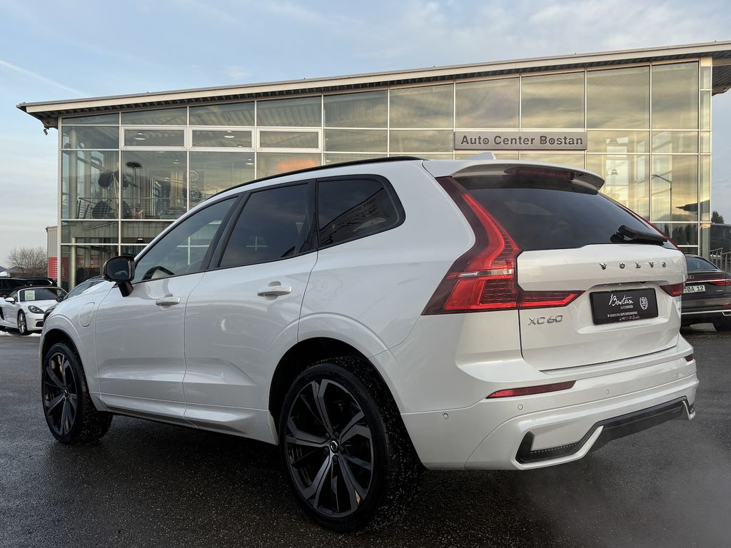 Volvo XC60 2022