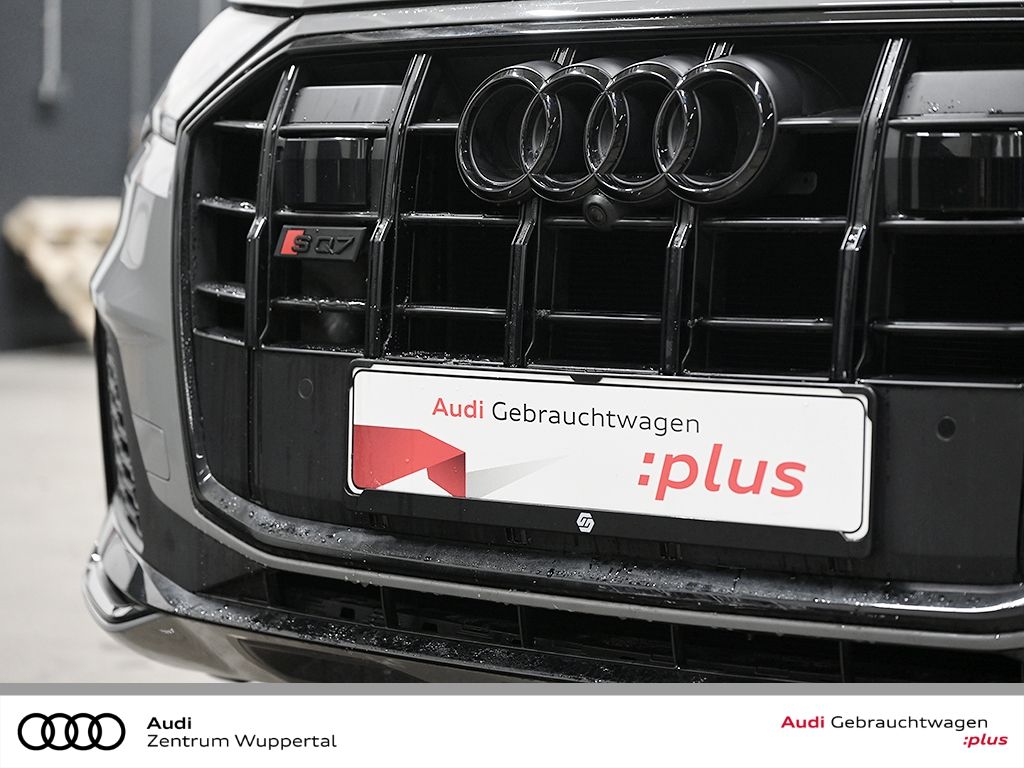 Audi SQ7 2023