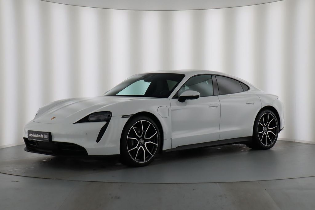 Porsche Taycan 2023