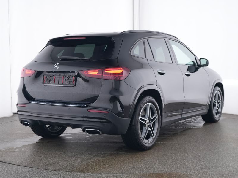 Mercedes-Benz GLA 220 2025