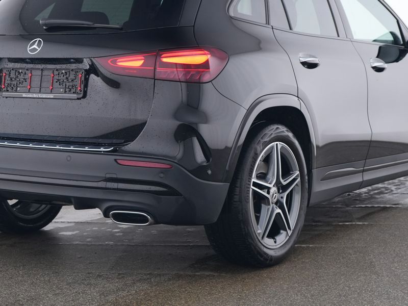 Mercedes-Benz GLA 220 2025