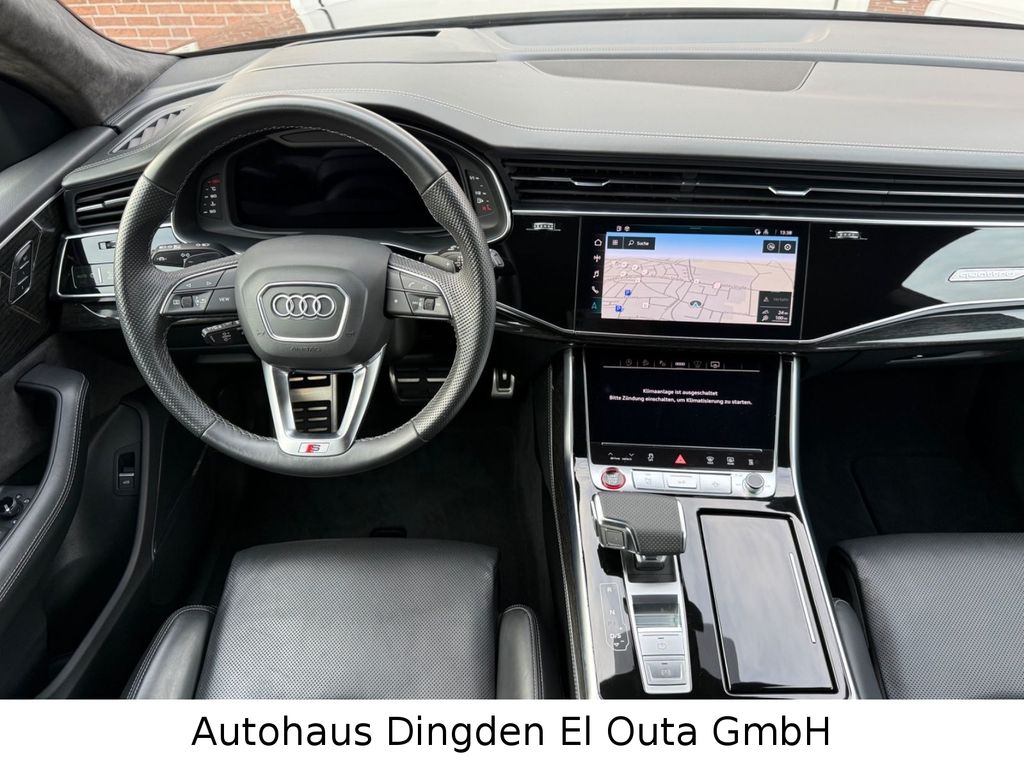 Audi SQ8 2022