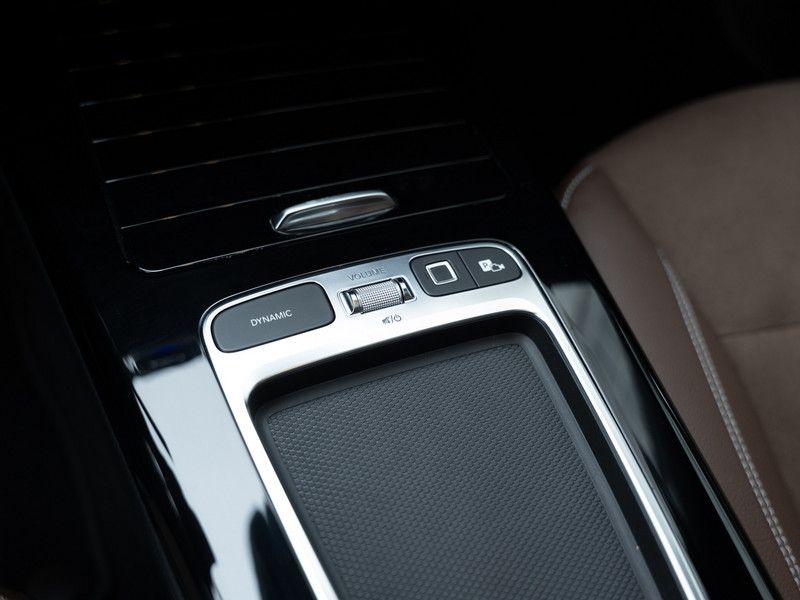 Mercedes-Benz CLA 220 2025