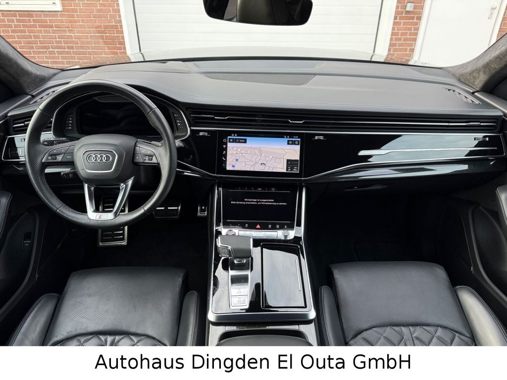 Audi SQ8 2022