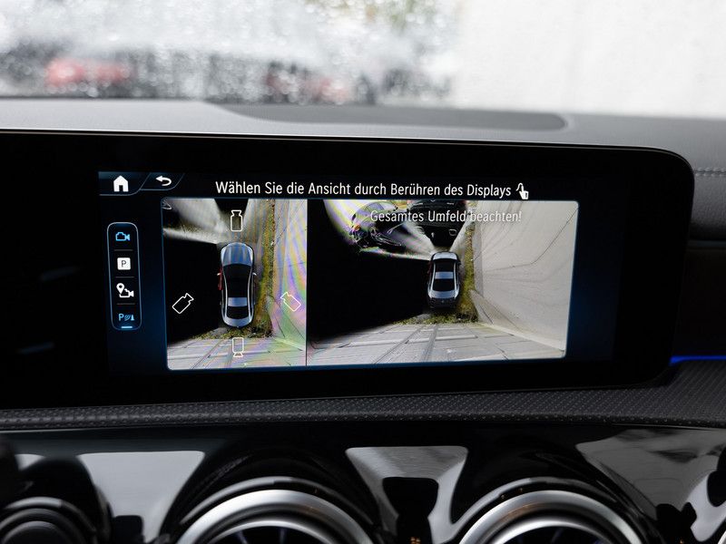 Mercedes-Benz CLA 220 2025