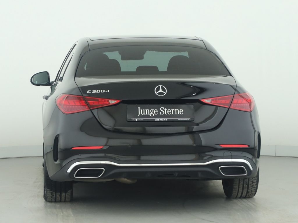 Mercedes-Benz C 300 2025
