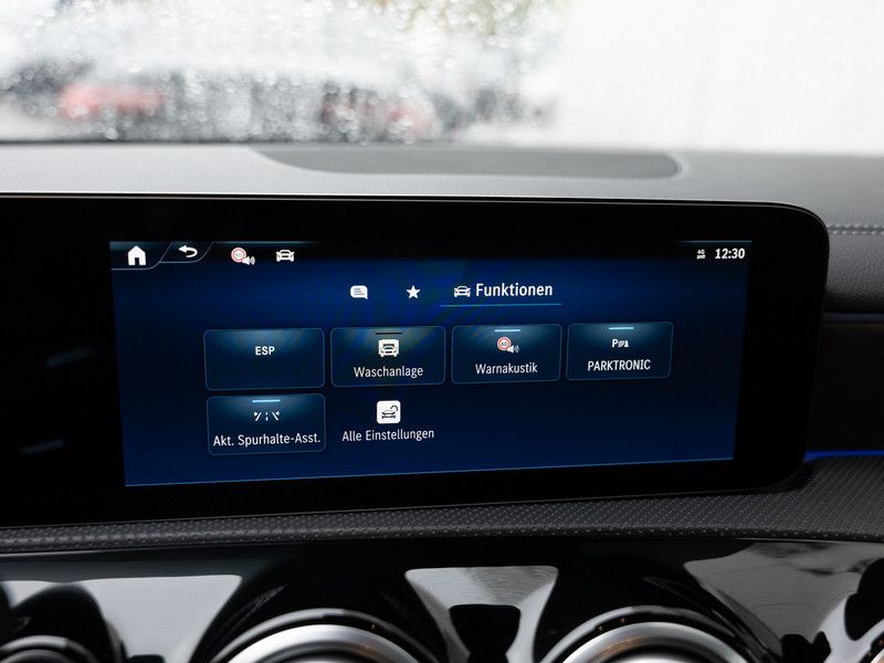 Mercedes-Benz CLA 220 2025