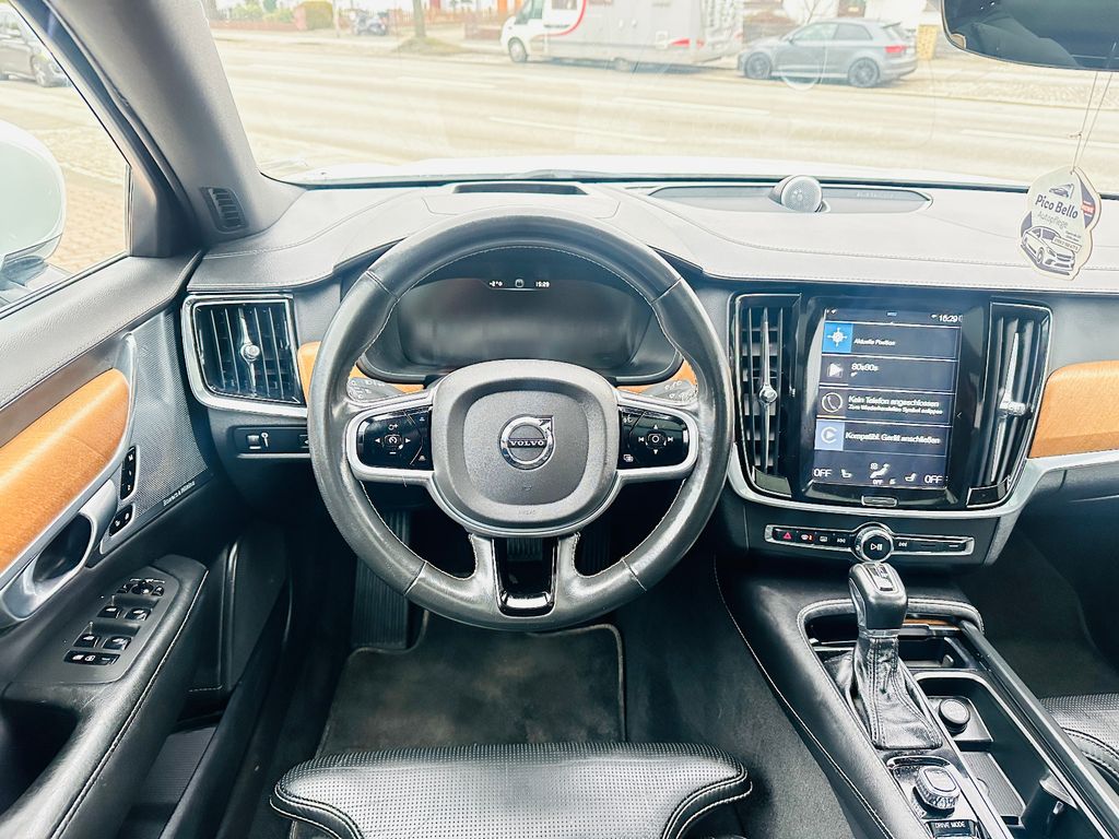 Volvo V90 2019