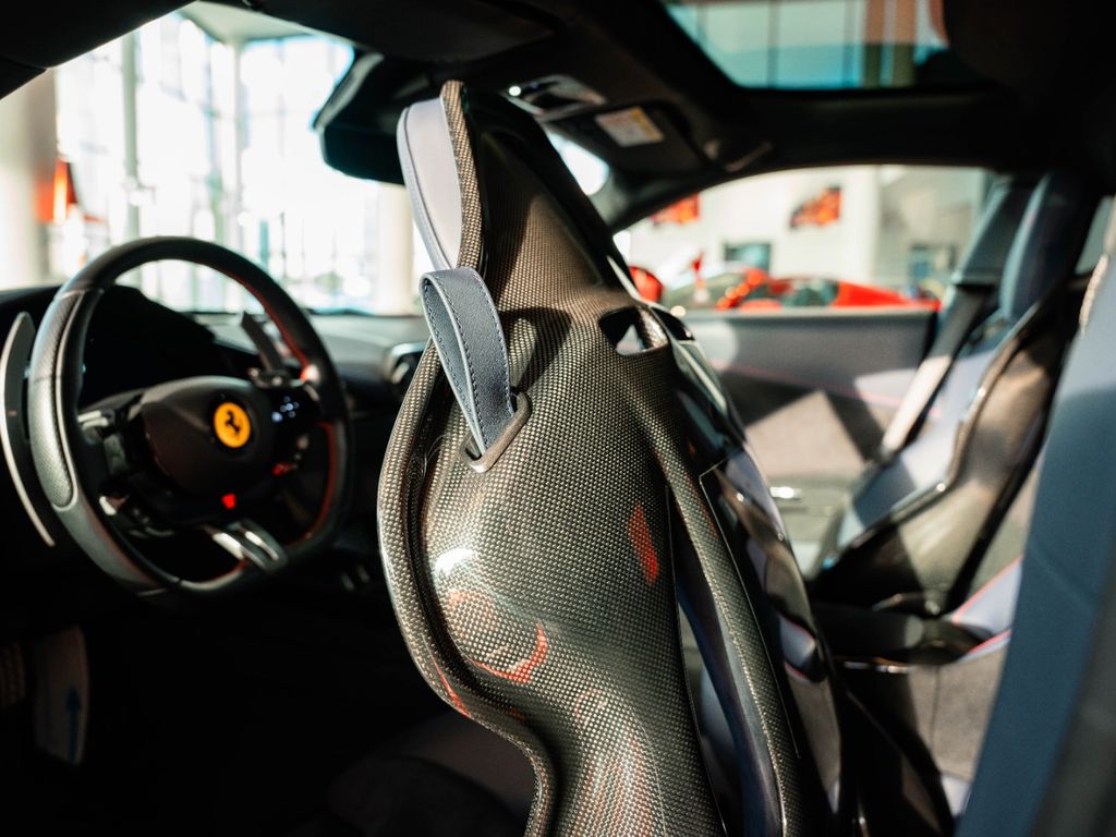 Ferrari 12Cilindri 2025