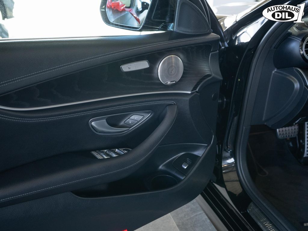 Mercedes-Benz E 300 2021