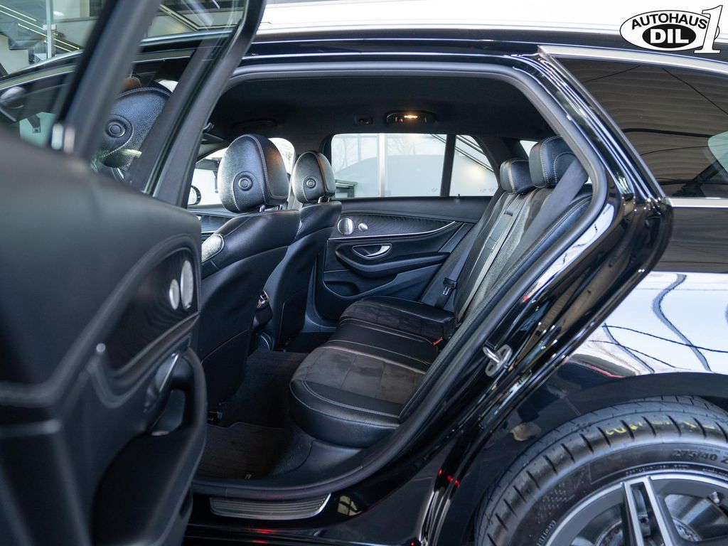 Mercedes-Benz E 300 2021