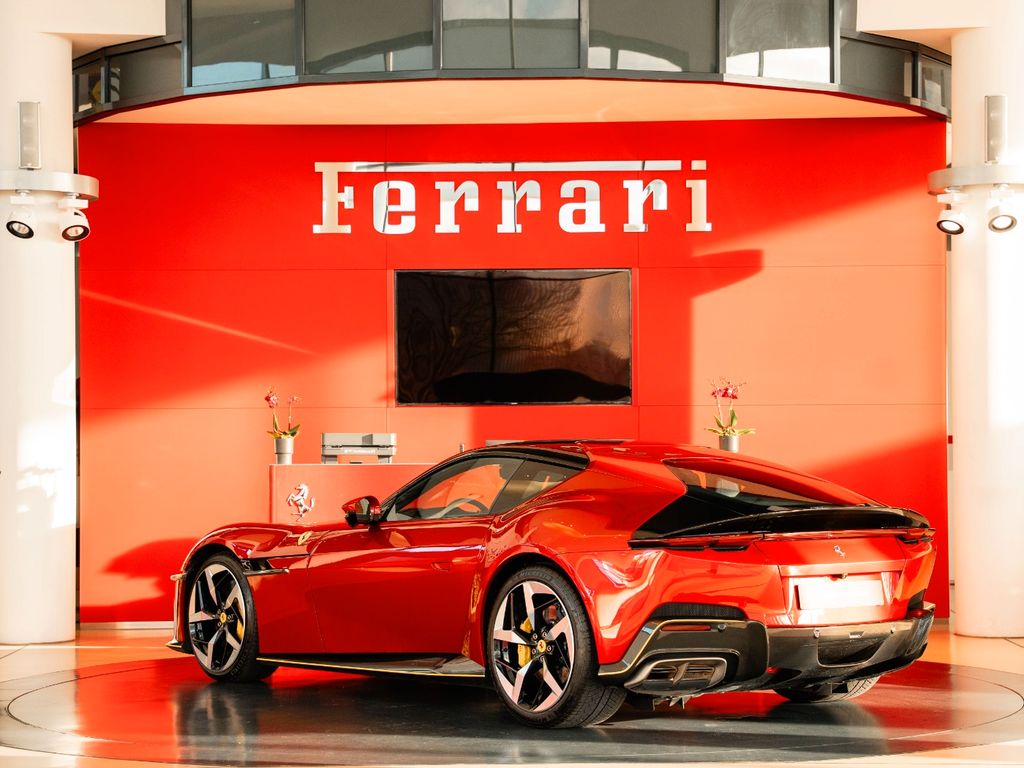 Ferrari 12Cilindri 2025