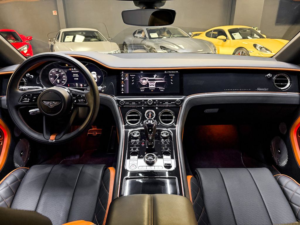 Bentley Continental GT 2024